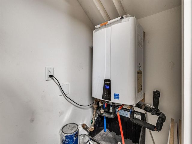 825 NW 6TH Street, Oklahoma City, OK 73106