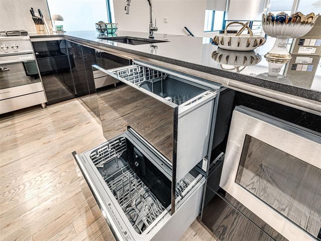 825 NW 6TH Street, Oklahoma City, OK 73106