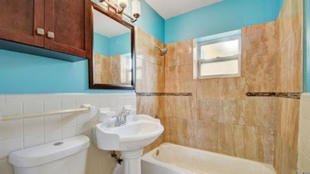 511 Minnesota Street, Lantana, FL 33462