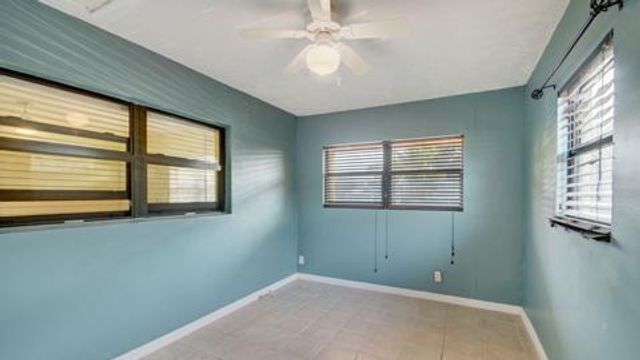 511 Minnesota Street, Lantana, FL 33462