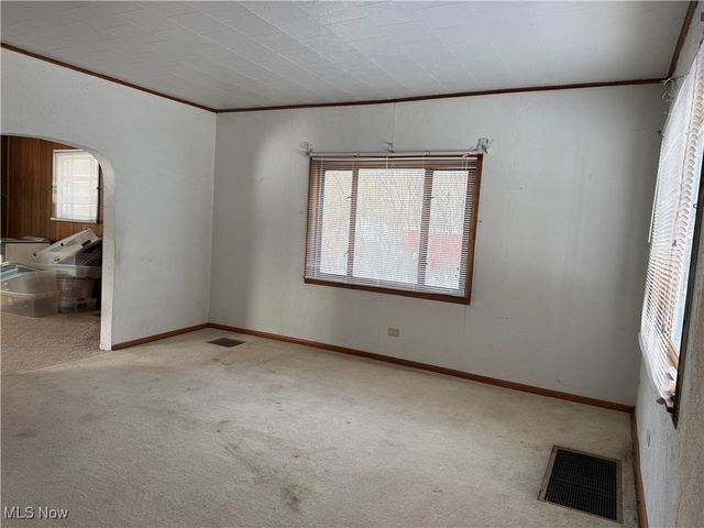 71347 Hall Street, St Clairsville, OH 43950