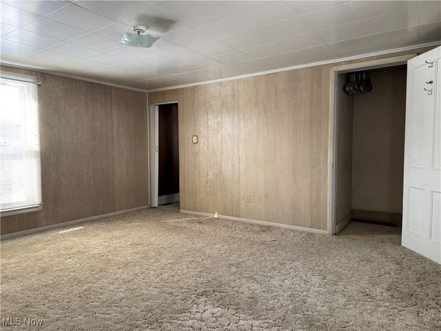 71347 Hall Street, St Clairsville, OH 43950