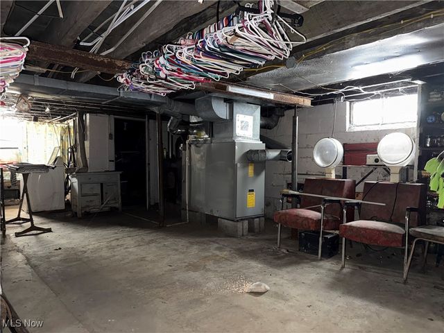 71347 Hall Street, St Clairsville, OH 43950