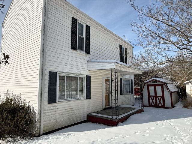 71347 Hall Street, St Clairsville, OH 43950