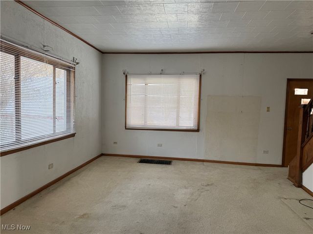 71347 Hall Street, St Clairsville, OH 43950