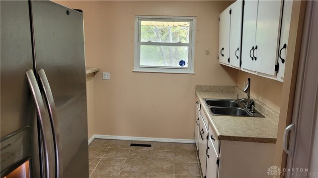 5212 Tucson Drive, Jefferson Twp, OH 45417