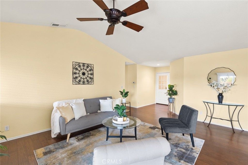 Image 3 of property listing at 257 Autumn Gold, Chico, CA 95973