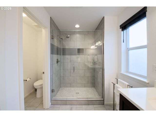 35361 FAIRFIELD Ct, St Helens, OR 97051