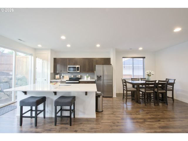 35361 FAIRFIELD Ct, St Helens, OR 97051