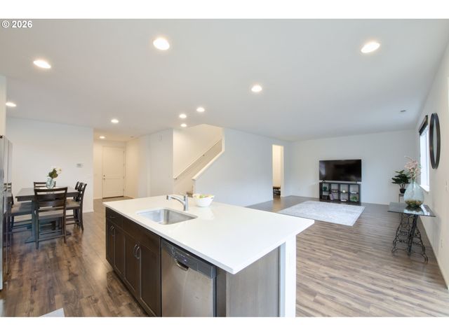 35361 FAIRFIELD Ct, St Helens, OR 97051