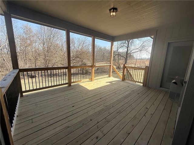 9439 N Belton Avenue, Kansas City, MO 64154