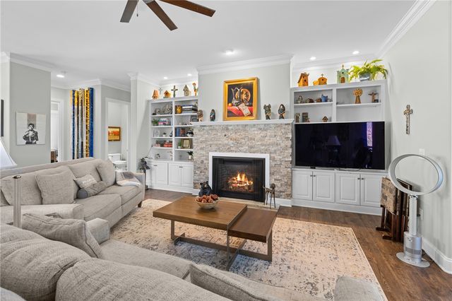 140 Westlake Drive, Seneca, SC 29672