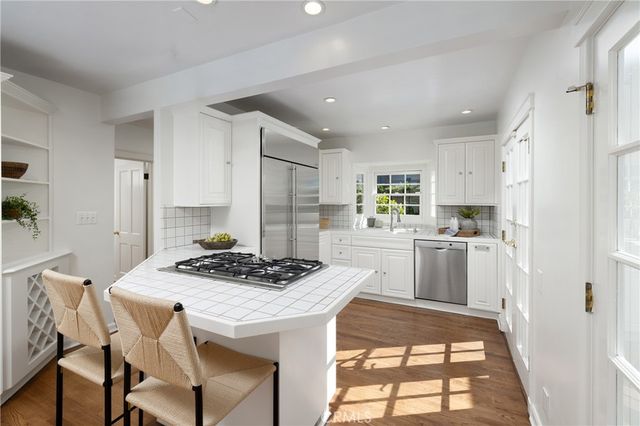 241 Bay Shore, Long Beach, CA 90803