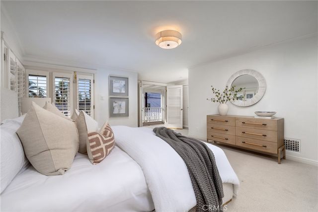 241 Bay Shore, Long Beach, CA 90803