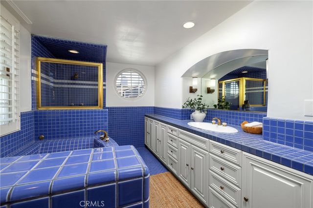 241 Bay Shore, Long Beach, CA 90803