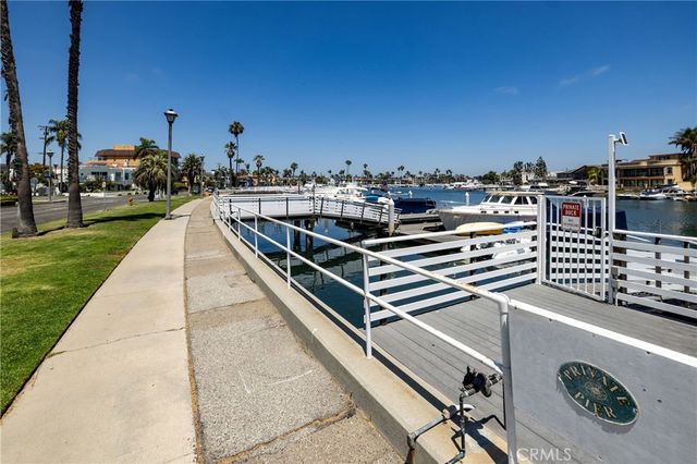 241 Bay Shore, Long Beach, CA 90803