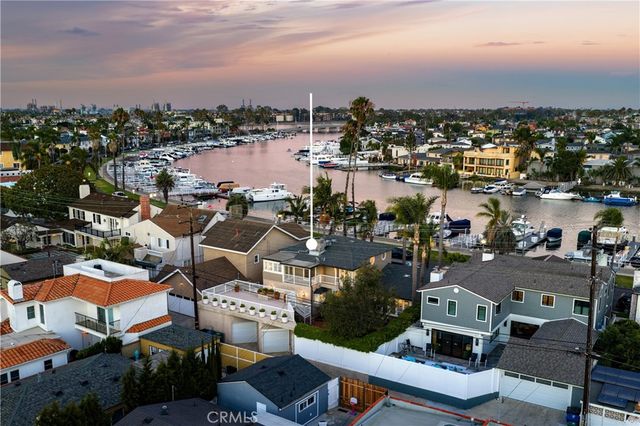 241 Bay Shore, Long Beach, CA 90803