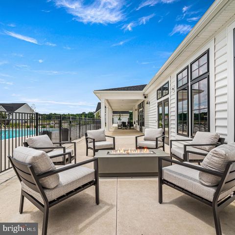 69 HEARTHINGTON HOLW, Smyrna, DE 19977