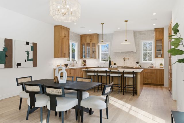 1107 Lipscomb Dr, Nashville, TN 37204