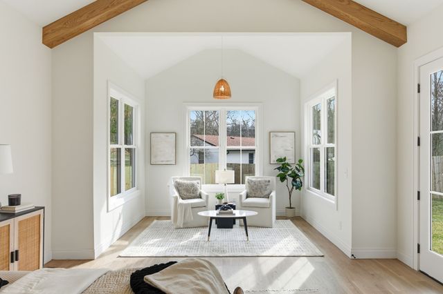 1107 Lipscomb Dr, Nashville, TN 37204