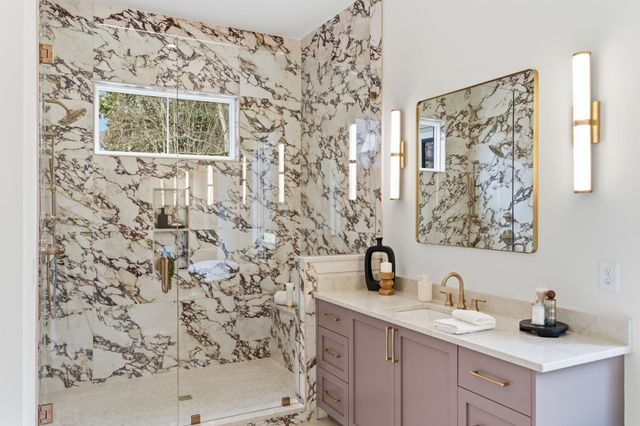 1107 Lipscomb Dr, Nashville, TN 37204