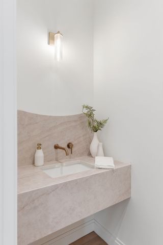 1107 Lipscomb Dr, Nashville, TN 37204