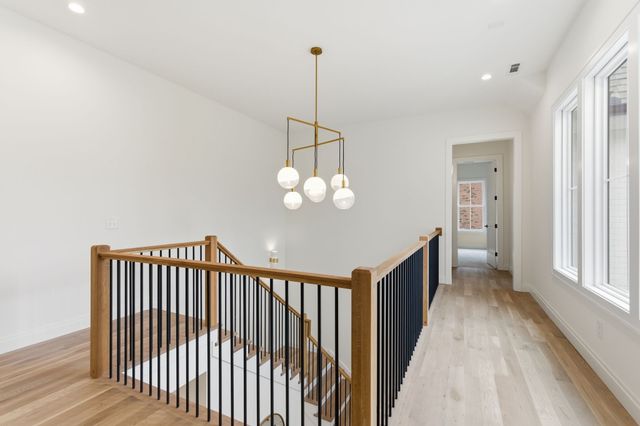 1107 Lipscomb Dr, Nashville, TN 37204