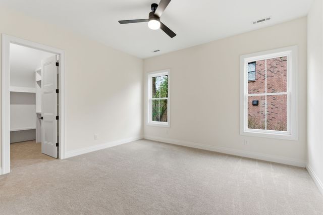 1107 Lipscomb Dr, Nashville, TN 37204