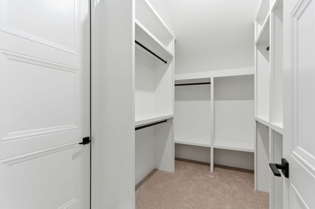 1107 Lipscomb Dr, Nashville, TN 37204