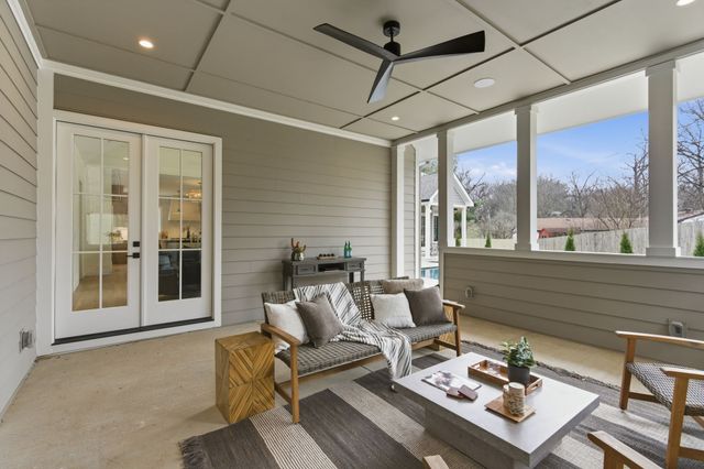 1107 Lipscomb Dr, Nashville, TN 37204