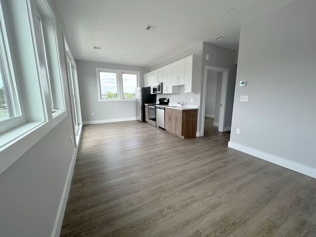 80 Bridge St 308, Dedham, MA 02026