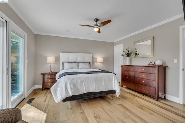 1450 Finley Rd, Pleasanton, CA 94588