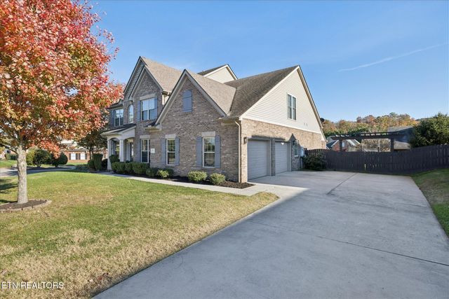 12802 Lily Pond Lane, Knoxville, TN 37922