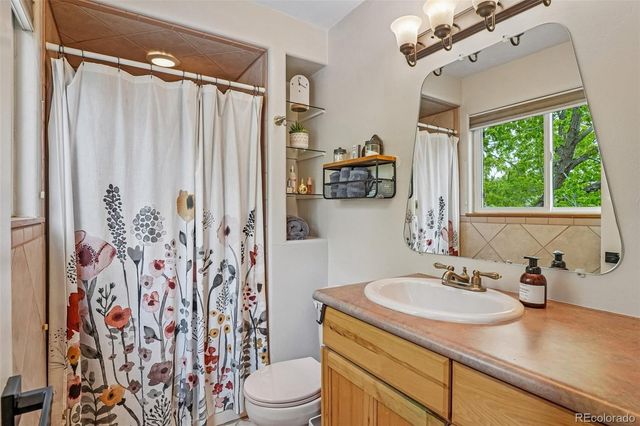 956 Mountain View Drive, Castle Rock, CO 80104