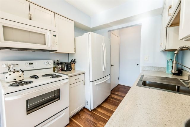 3028 Roundtree Boulevard 44, Ypsilanti, MI 48197