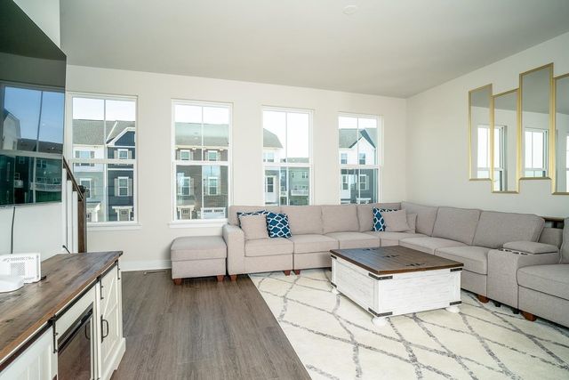 4512 FOUNTAINBRIDGE CT, Rockingham, VA 22801