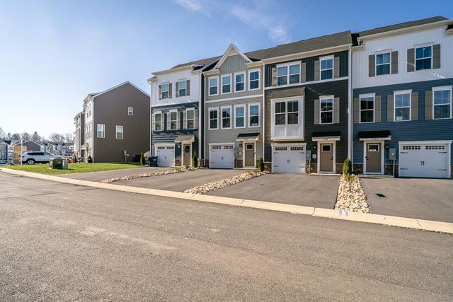 4512 FOUNTAINBRIDGE CT, Rockingham, VA 22801