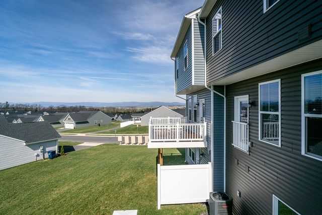 4512 FOUNTAINBRIDGE CT, Rockingham, VA 22801