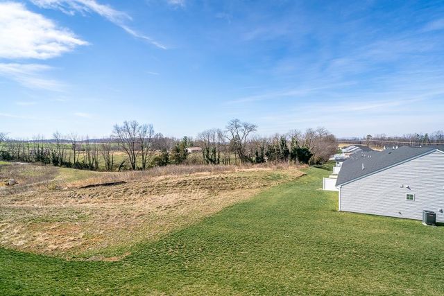 4512 FOUNTAINBRIDGE CT, Rockingham, VA 22801