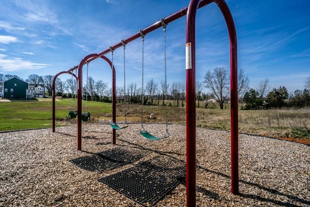 4512 FOUNTAINBRIDGE CT, Rockingham, VA 22801