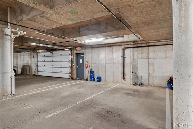 123 W Bodley Avenue 303, Kirkwood, MO 63122