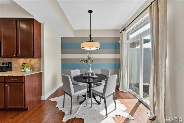 123 W Bodley Avenue 303, Kirkwood, MO 63122