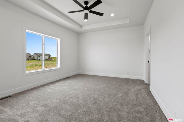 1001 W Santa Clara Street, Lincoln, NE 68523
