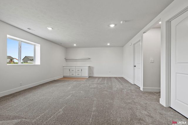 1001 W Santa Clara Street, Lincoln, NE 68523