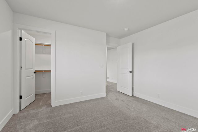 1001 W Santa Clara Street, Lincoln, NE 68523