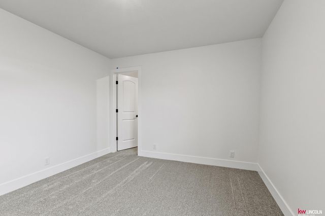 1001 W Santa Clara Street, Lincoln, NE 68523
