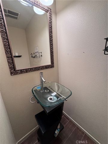 44130 Catsue, Lancaster, CA 93536