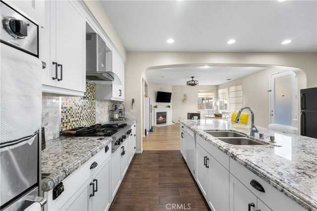 44130 Catsue, Lancaster, CA 93536