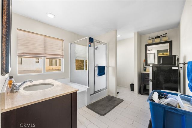 44130 Catsue, Lancaster, CA 93536