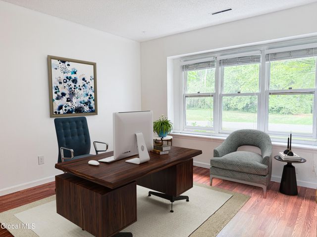 24 Old Mill Lane, Queensbury, NY 12804